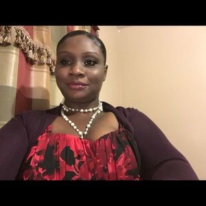 Meet your Posher, Suzanne